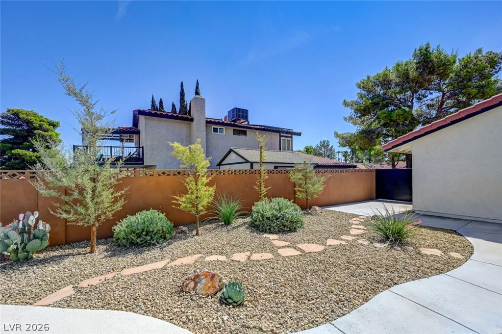 8904 Pesaro, Las Vegas, NV 89117