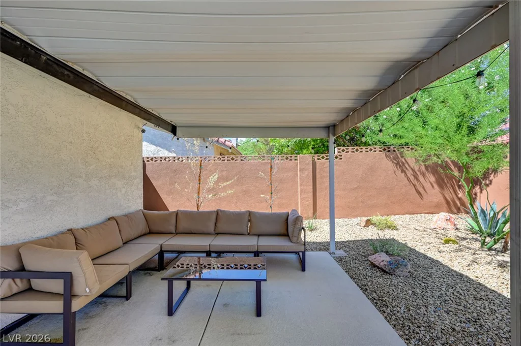 8904 Pesaro, Las Vegas, NV 89117
