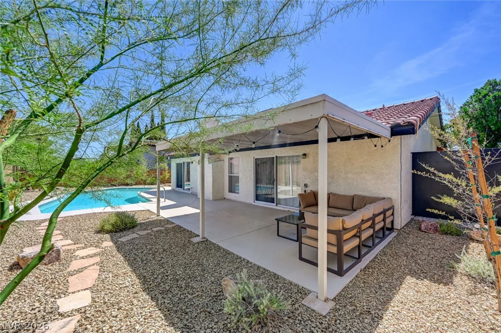 8904 Pesaro, Las Vegas, NV 89117