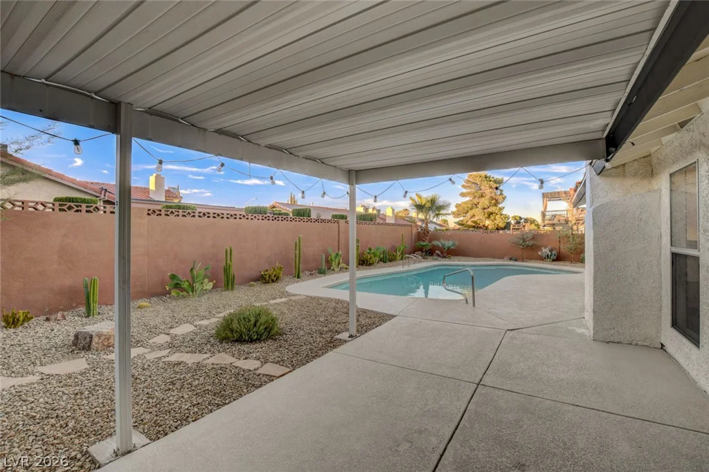 8904 Pesaro, Las Vegas, NV 89117