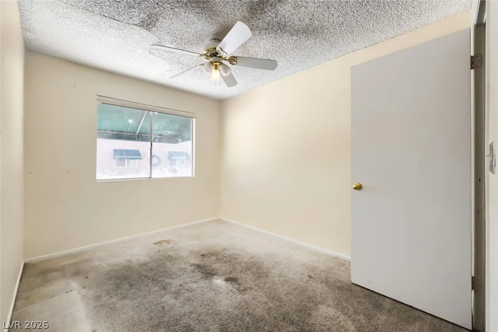 6750 Del Rey, Las Vegas, NV 89146