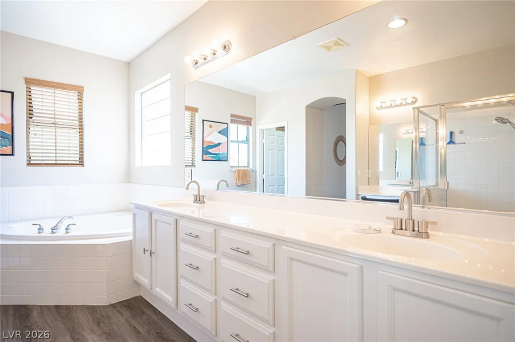 331 Dartmouth Hills, Las Vegas, NV 89138