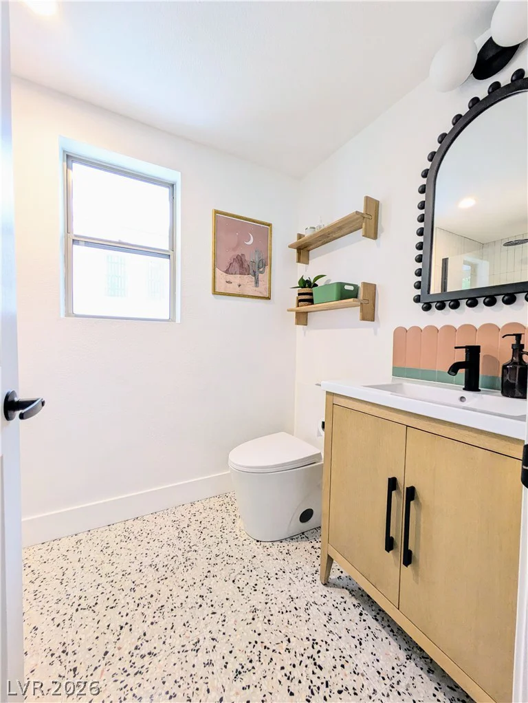 331 Dartmouth Hills, Las Vegas, NV 89138
