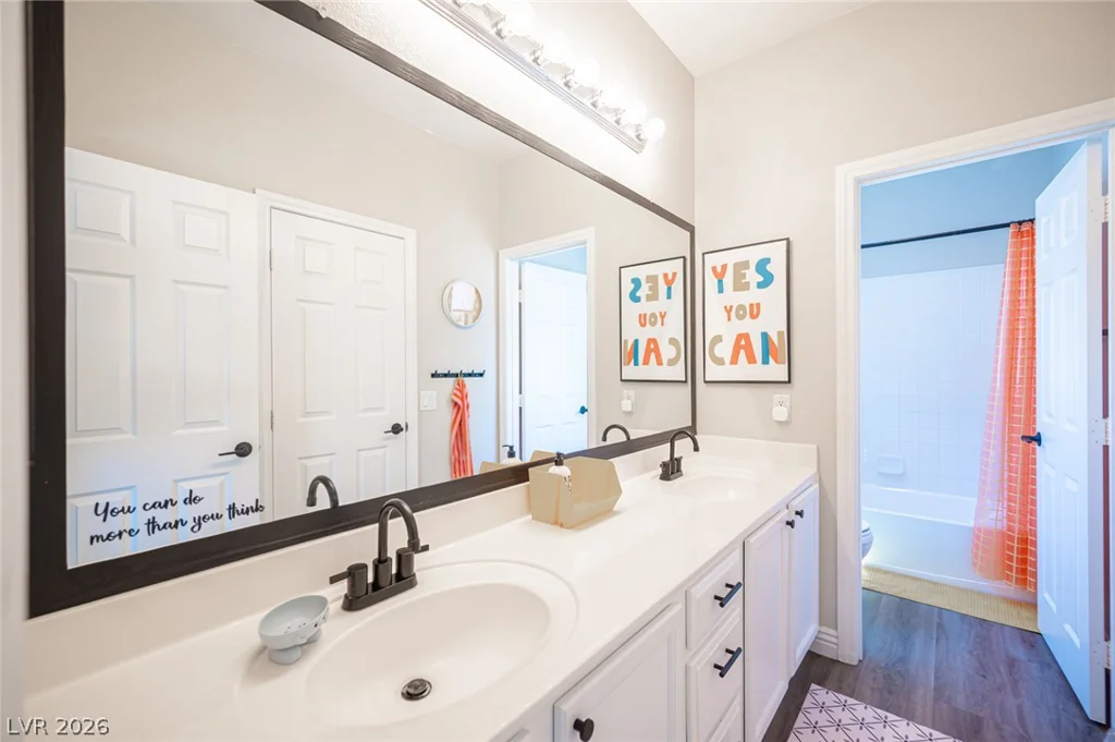 331 Dartmouth Hills, Las Vegas, NV 89138