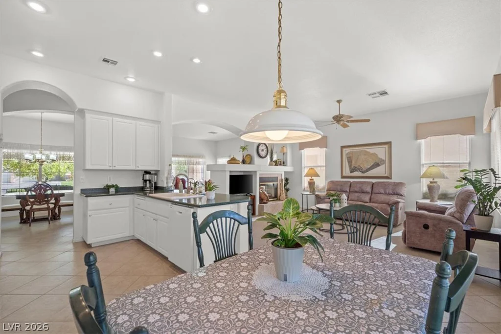 9113 Imperial Castle, Las Vegas, NV 89147