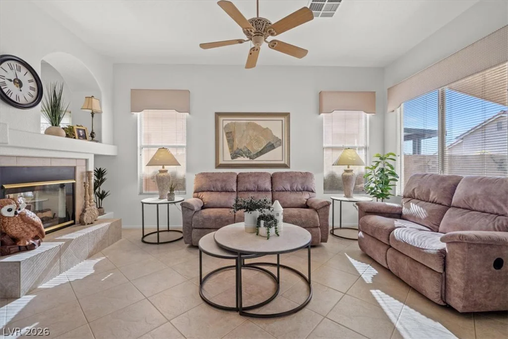 9113 Imperial Castle, Las Vegas, NV 89147