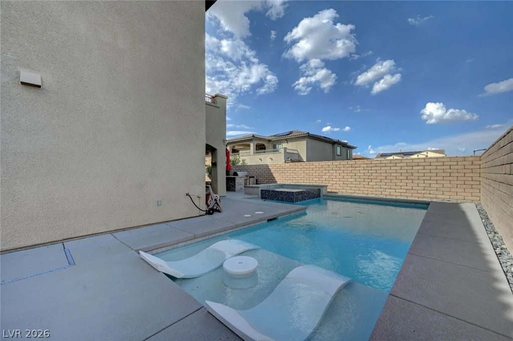 358 Elder View, Las Vegas, NV 89138