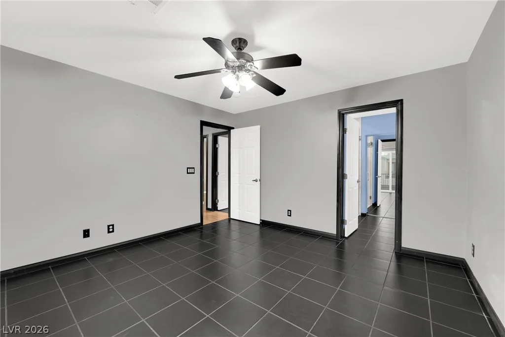 9074 Hombard, Las Vegas, NV 89148