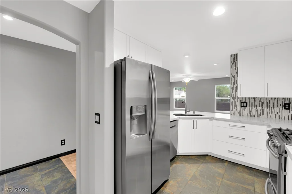 9074 Hombard, Las Vegas, NV 89148