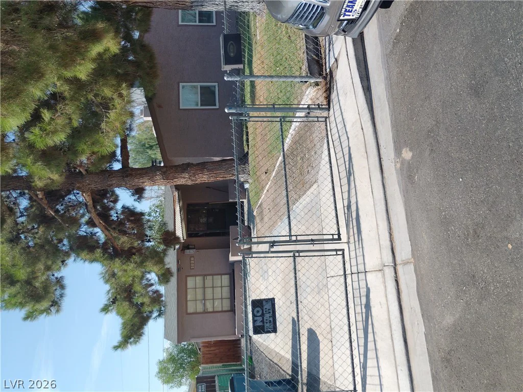1028 Francis, Las Vegas, NV 89104