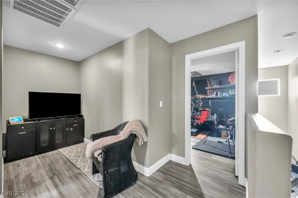 5531 Nickel Ridge, Las Vegas, NV 89122