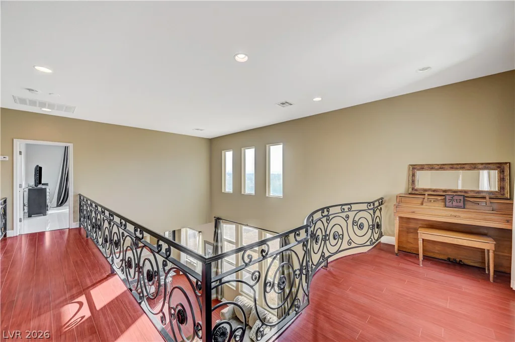 2943 Ainslie Lake, Henderson, NV 89044