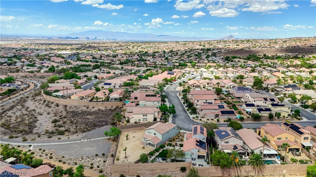 2943 Ainslie Lake, Henderson, NV 89044