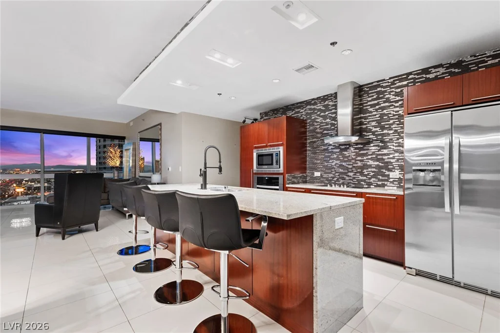 4471 Dean Martin, Las Vegas, NV 89103