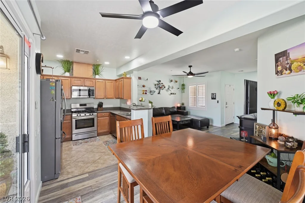4675 Basilicata, North Las Vegas, NV 89084