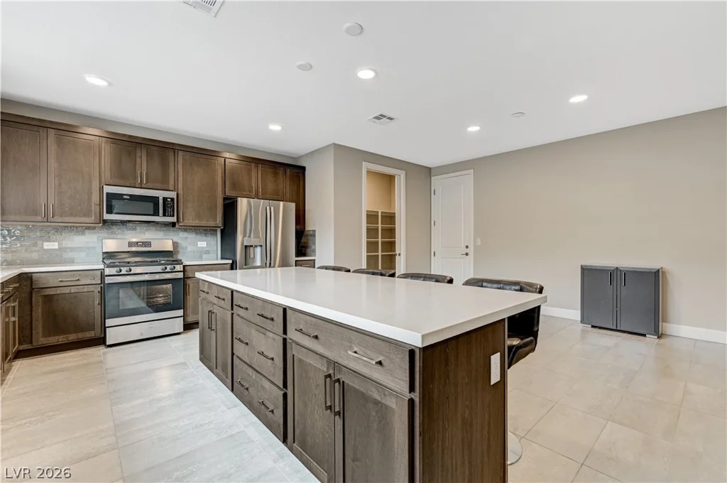 6853 Desert Finch, North Las Vegas, NV 89084