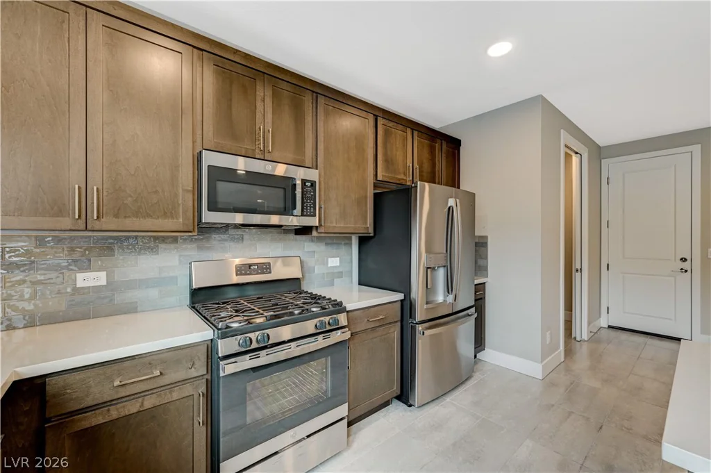 6853 Desert Finch, North Las Vegas, NV 89084