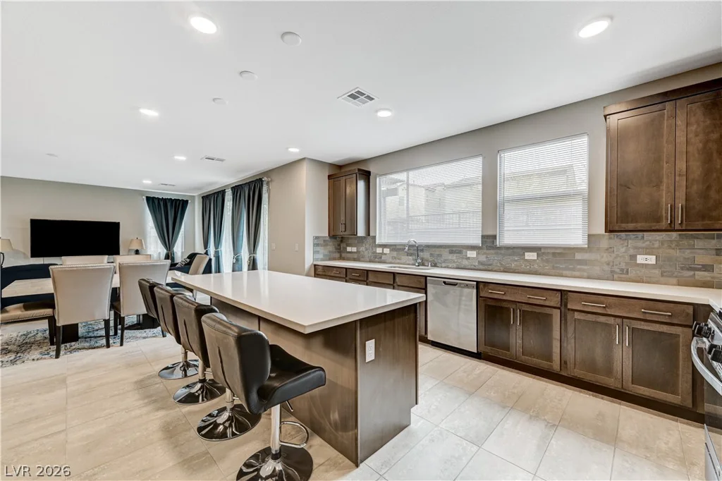 6853 Desert Finch, North Las Vegas, NV 89084