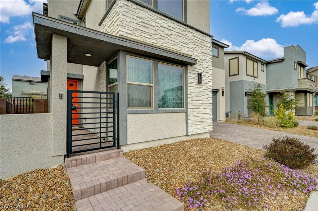 6853 Desert Finch, North Las Vegas, NV 89084
