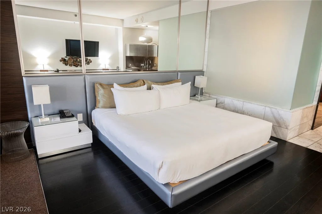 4381 Flamingo, Las Vegas, NV 89103