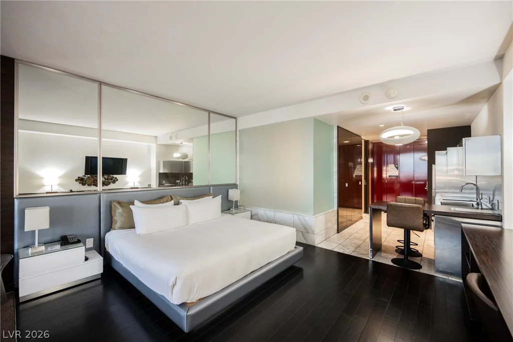 4381 Flamingo, Las Vegas, NV 89103