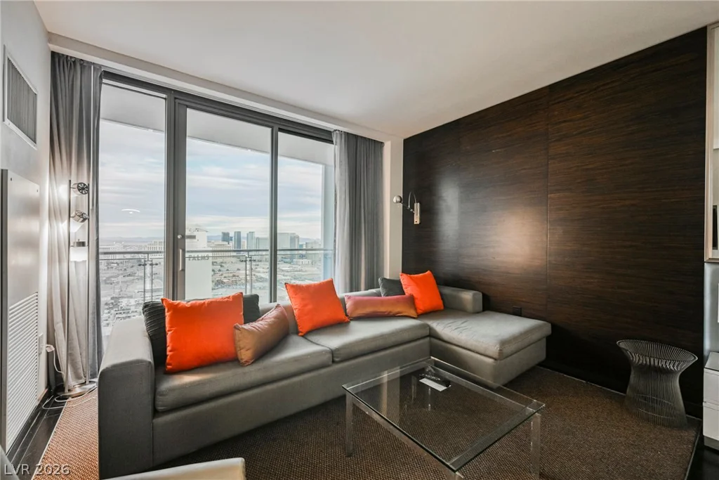 4381 Flamingo, Las Vegas, NV 89103