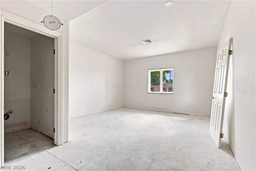 3840 Topaz, Las Vegas, NV 89121