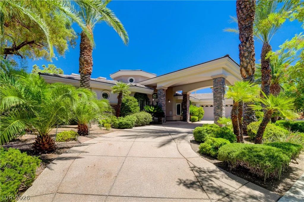 9625 Grand Isle, Las Vegas, NV 89144