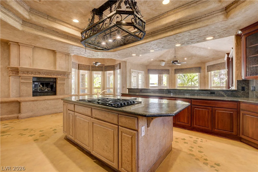 9625 Grand Isle, Las Vegas, NV 89144