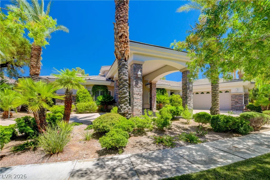 9625 Grand Isle, Las Vegas, NV 89144