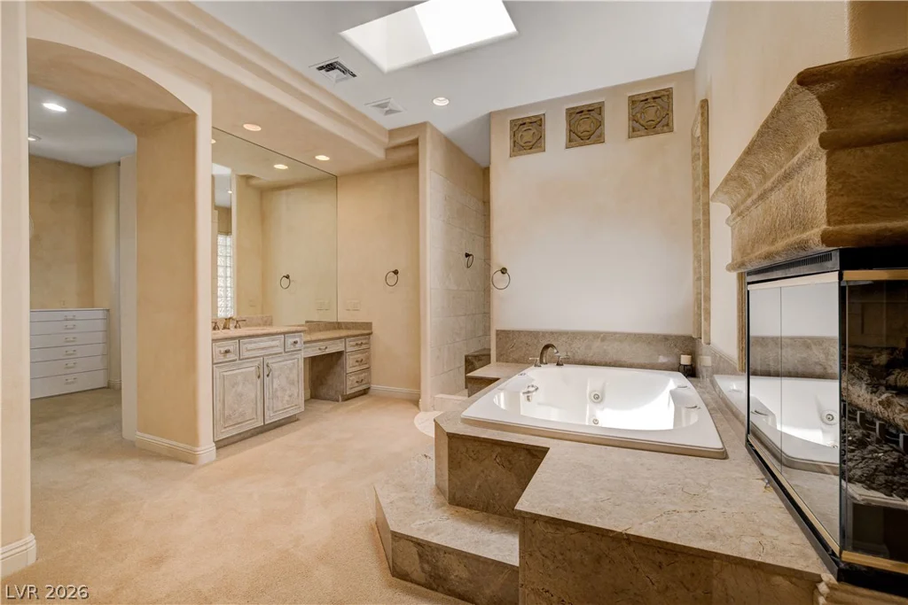 9625 Grand Isle, Las Vegas, NV 89144