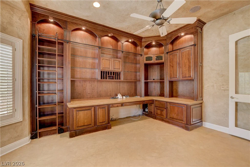 9625 Grand Isle, Las Vegas, NV 89144