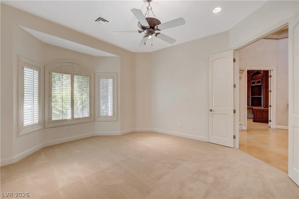 9625 Grand Isle, Las Vegas, NV 89144