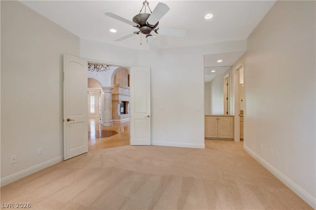 9625 Grand Isle, Las Vegas, NV 89144