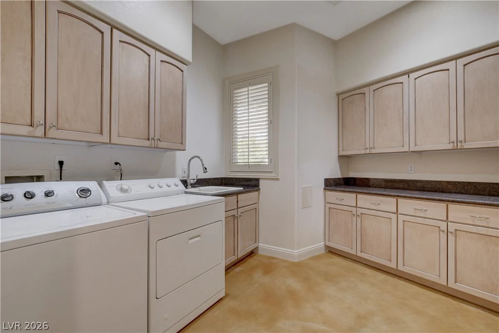 9625 Grand Isle, Las Vegas, NV 89144