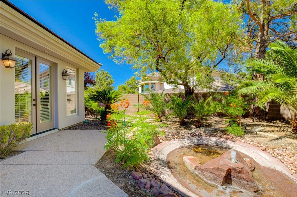 9625 Grand Isle, Las Vegas, NV 89144
