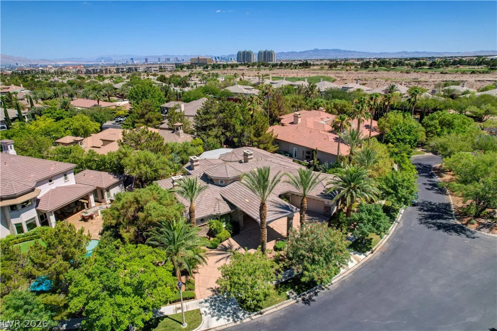 9625 Grand Isle, Las Vegas, NV 89144