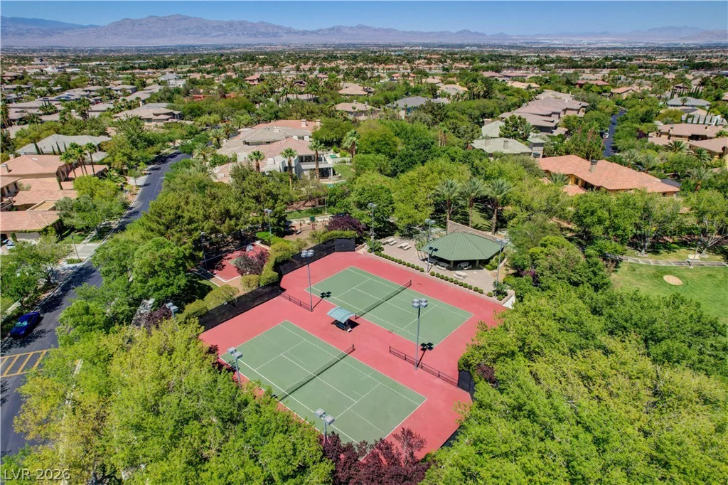 9625 Grand Isle, Las Vegas, NV 89144