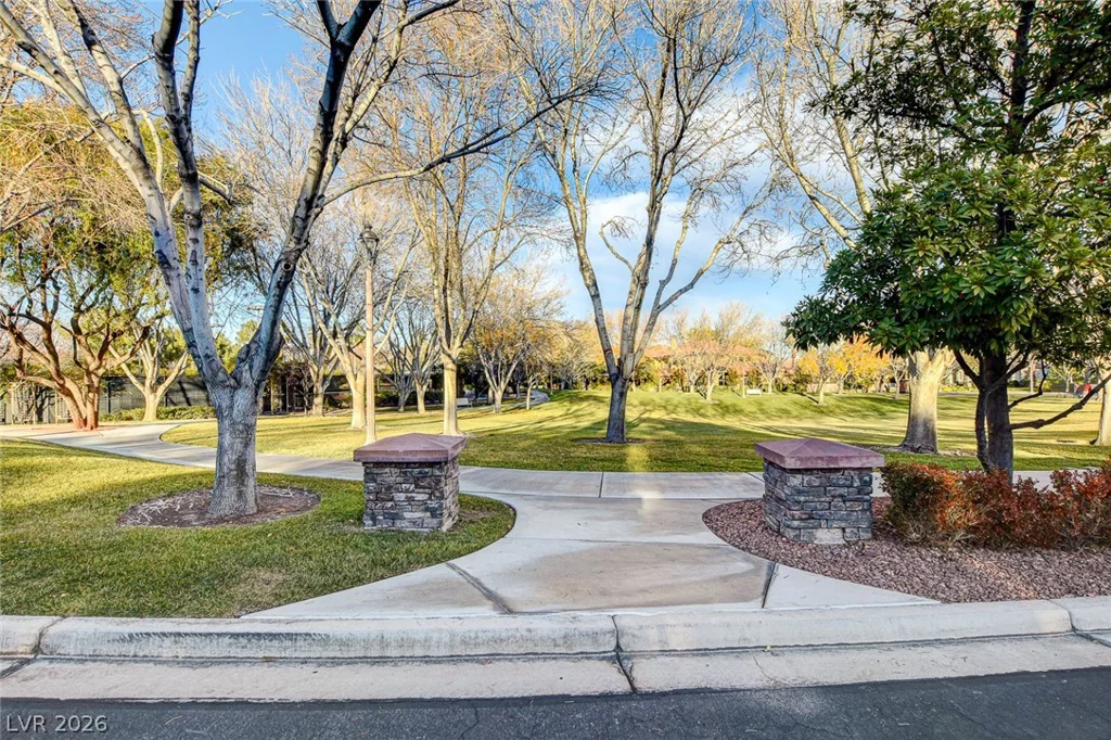 9625 Grand Isle, Las Vegas, NV 89144