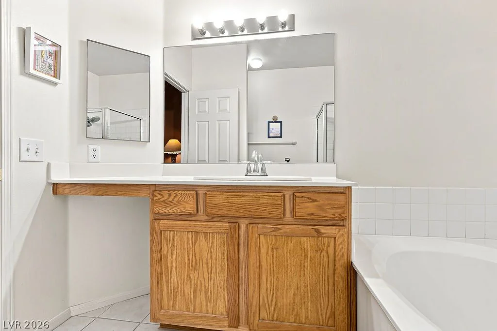 8733 Red Brook, Las Vegas, NV 89128