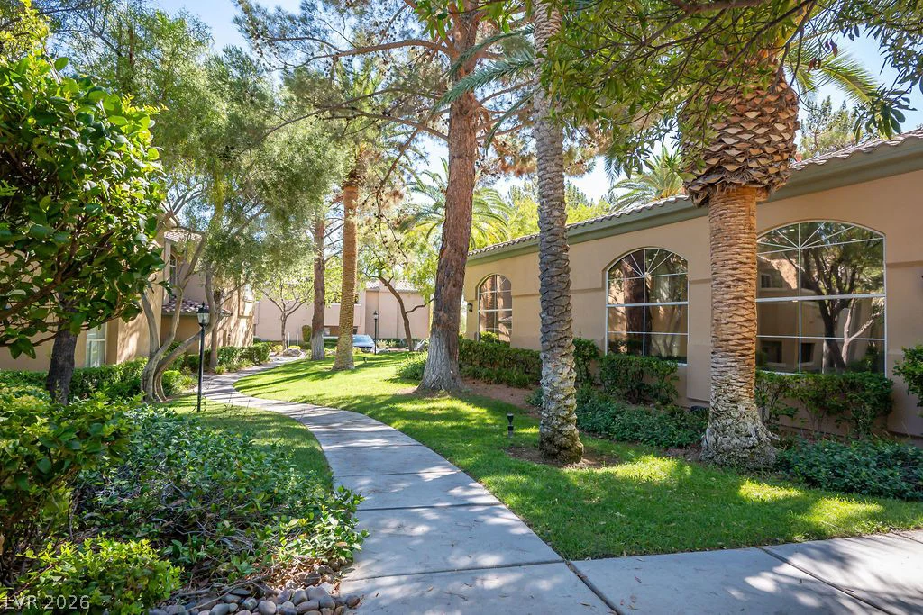 8733 Red Brook, Las Vegas, NV 89128