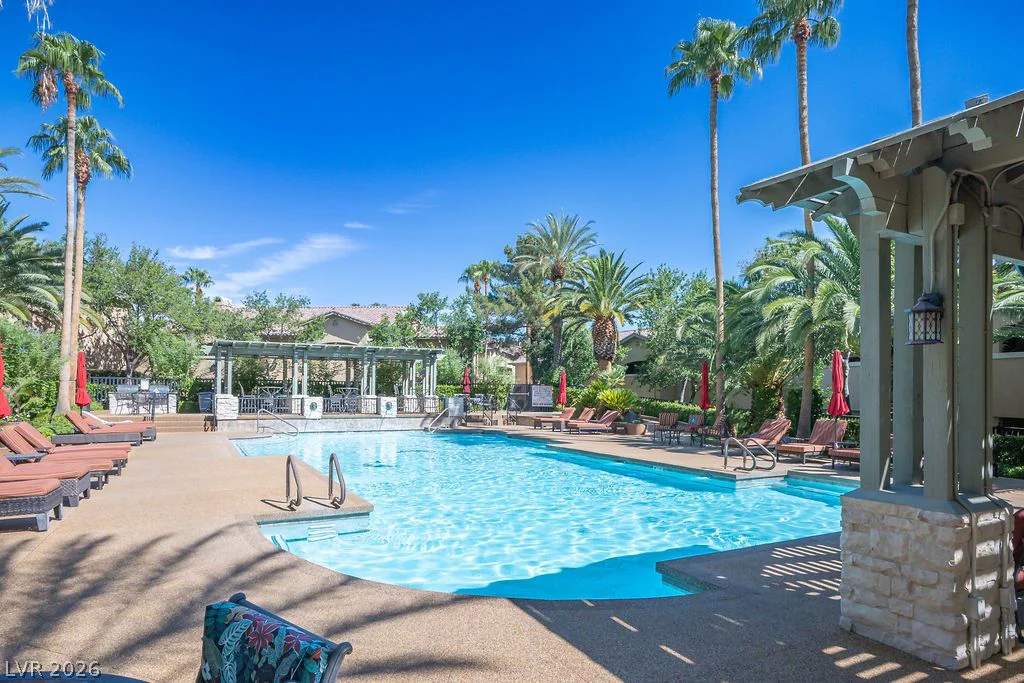 8733 Red Brook, Las Vegas, NV 89128