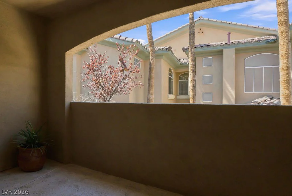 8733 Red Brook, Las Vegas, NV 89128