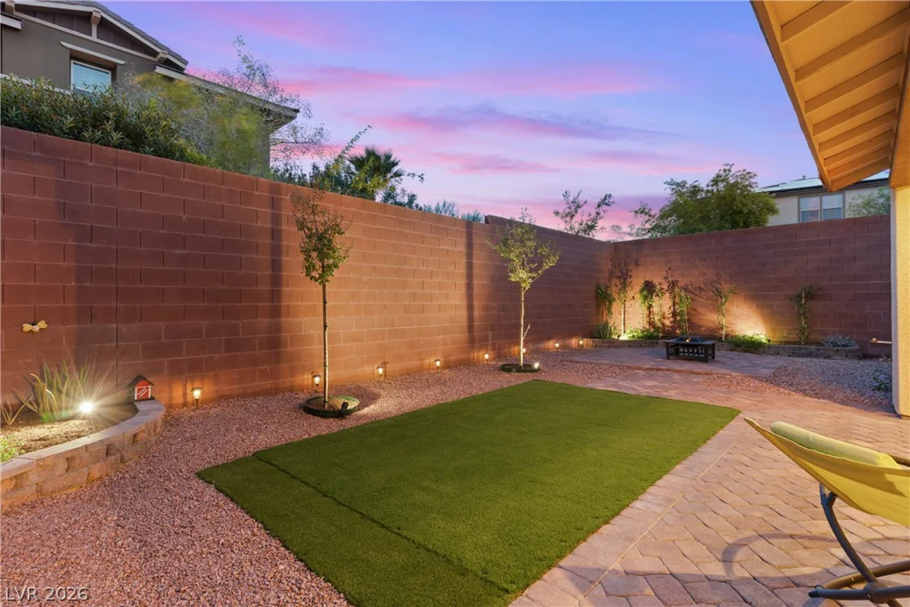 5627 Spanish Valor, Las Vegas, NV 89135