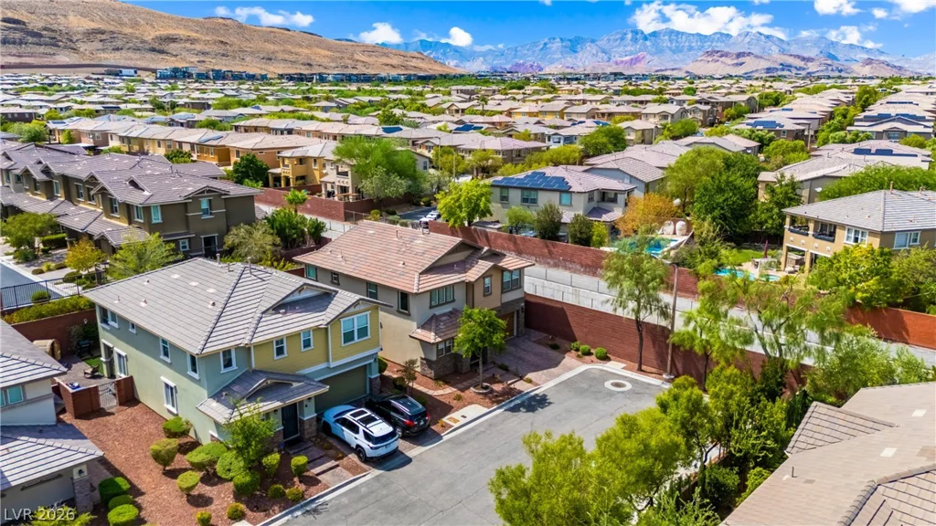 5627 Spanish Valor, Las Vegas, NV 89135