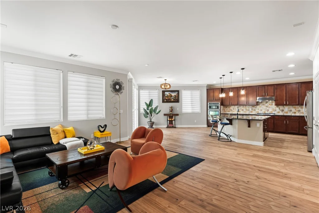 5627 Spanish Valor, Las Vegas, NV 89135