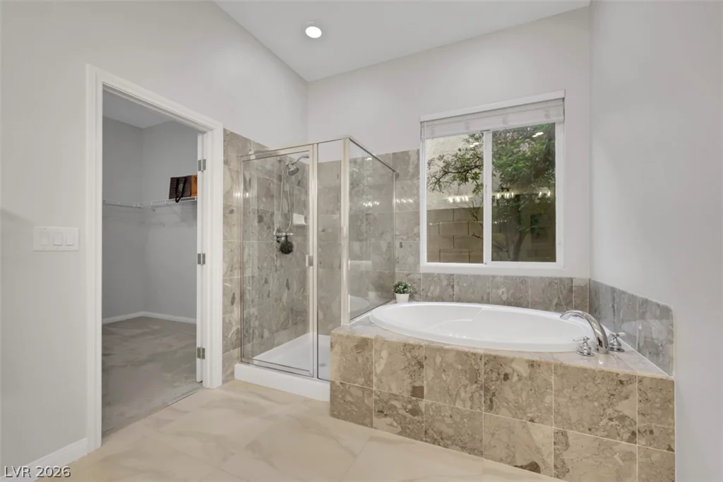 7970 Carson Creek, Las Vegas, NV 89113