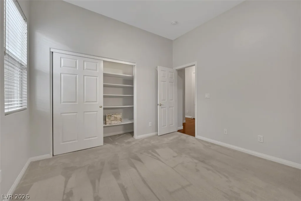 7970 Carson Creek, Las Vegas, NV 89113