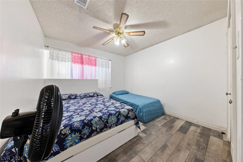 3969 Sorrento, Las Vegas, NV 89121