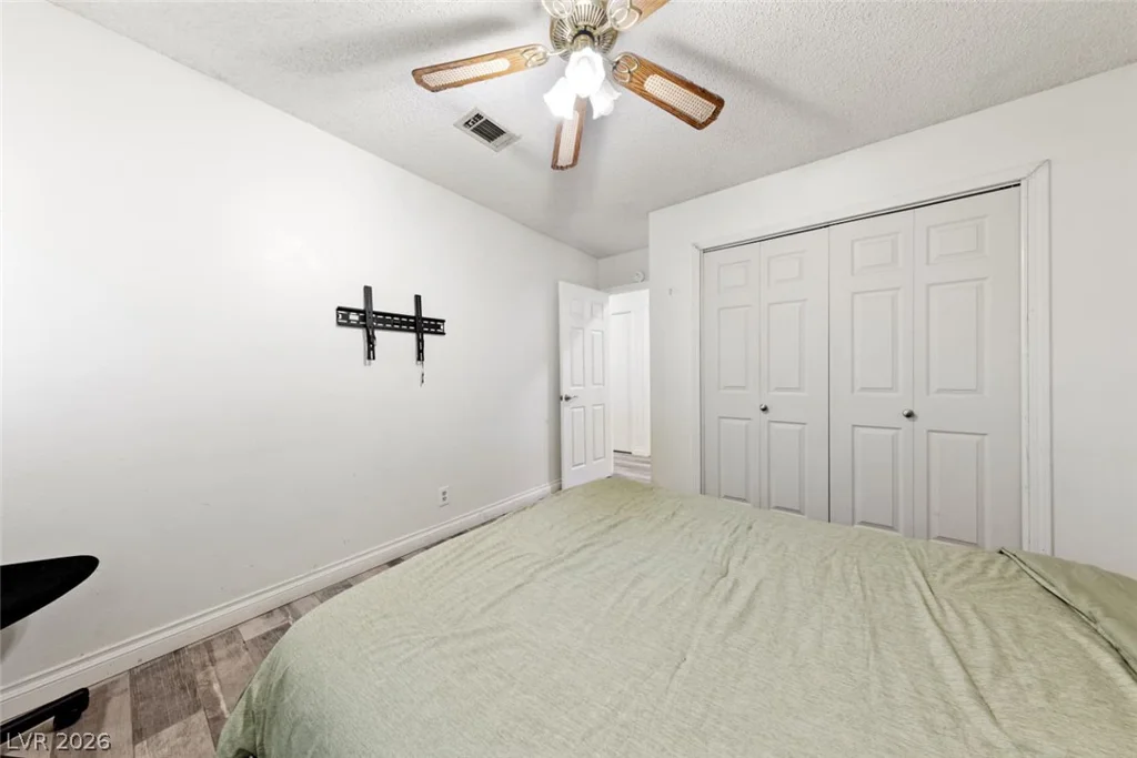 3969 Sorrento, Las Vegas, NV 89121
